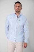 Camisas guayaberas celeste