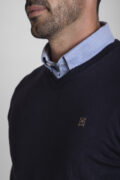 JERSEY CUELLO PICO BÁSICO AZUL MARINO - Imagen 4